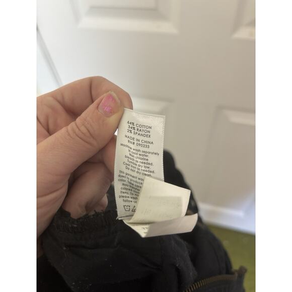 Pacsun Black Denim Overalls Women’s Size 25 Workwear Minimalist Festival Boho - Picture 7 of 7